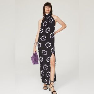 Chic Floral Maxi Dress in Black and White